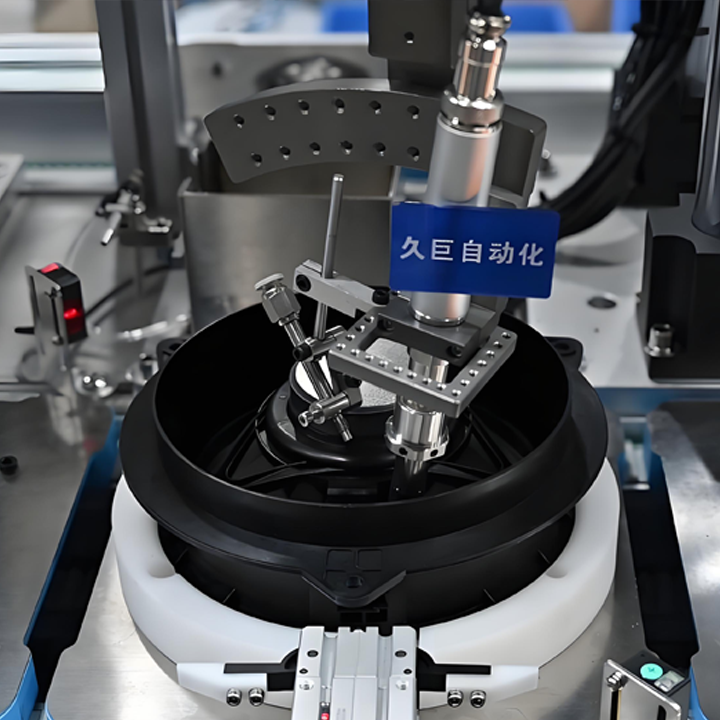 解决 “高精度装配难” 问题 — 四轴机械手 + 定位治... 解决 “高精度装配难” 问题 — 四轴机械手 + 定位治...