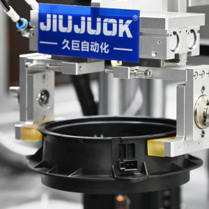 喇叭自动化设备品牌如何选择？国内外品牌对比分析